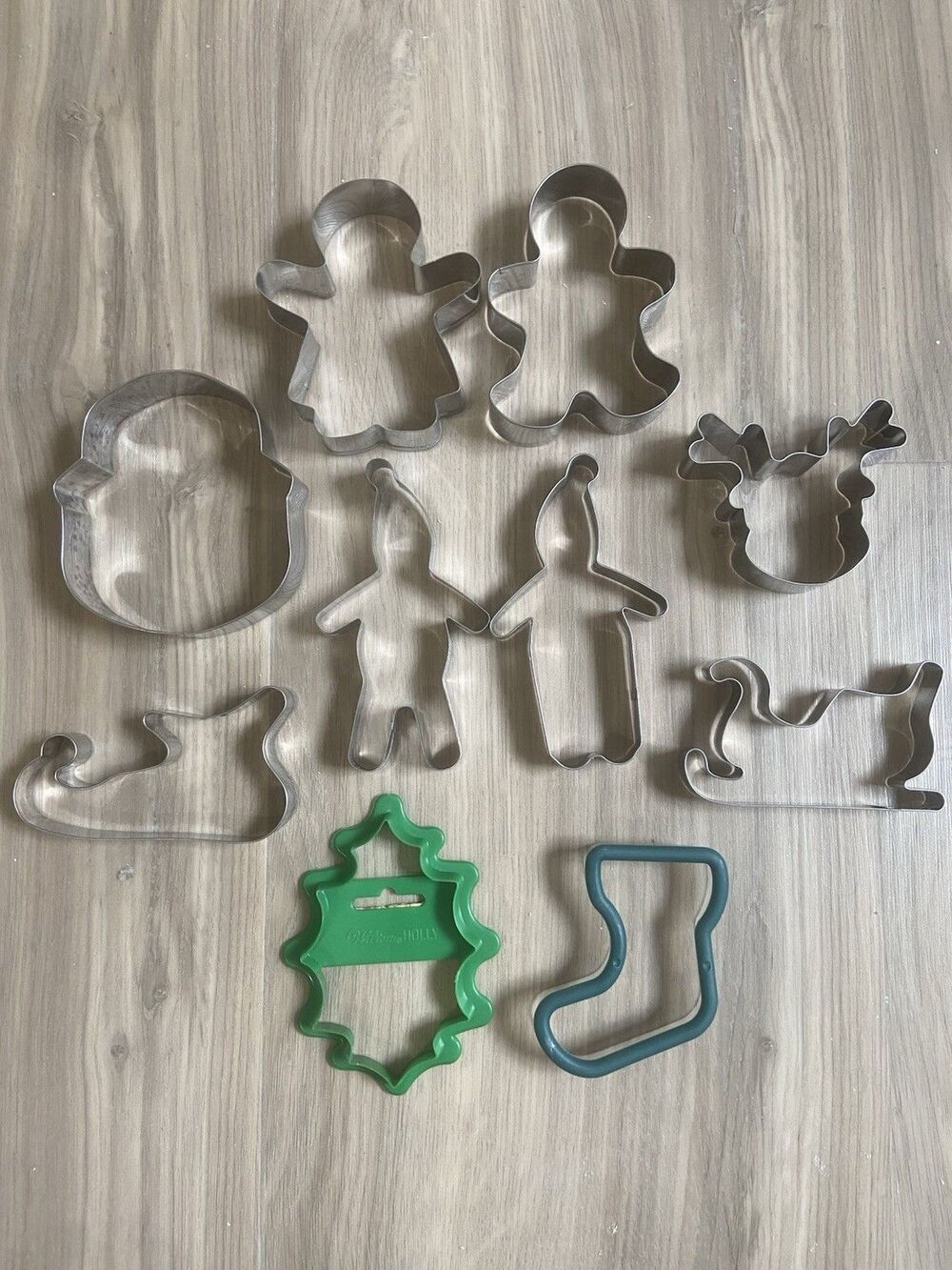 Cookie Cutters Lot Christmas Holiday Theme 10 Piece Variety